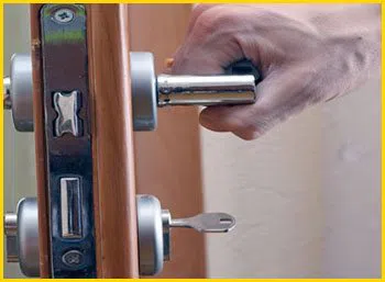 Metro Locksmith Services Charlestown, MA 617-466-3734 - 7-lock-installation